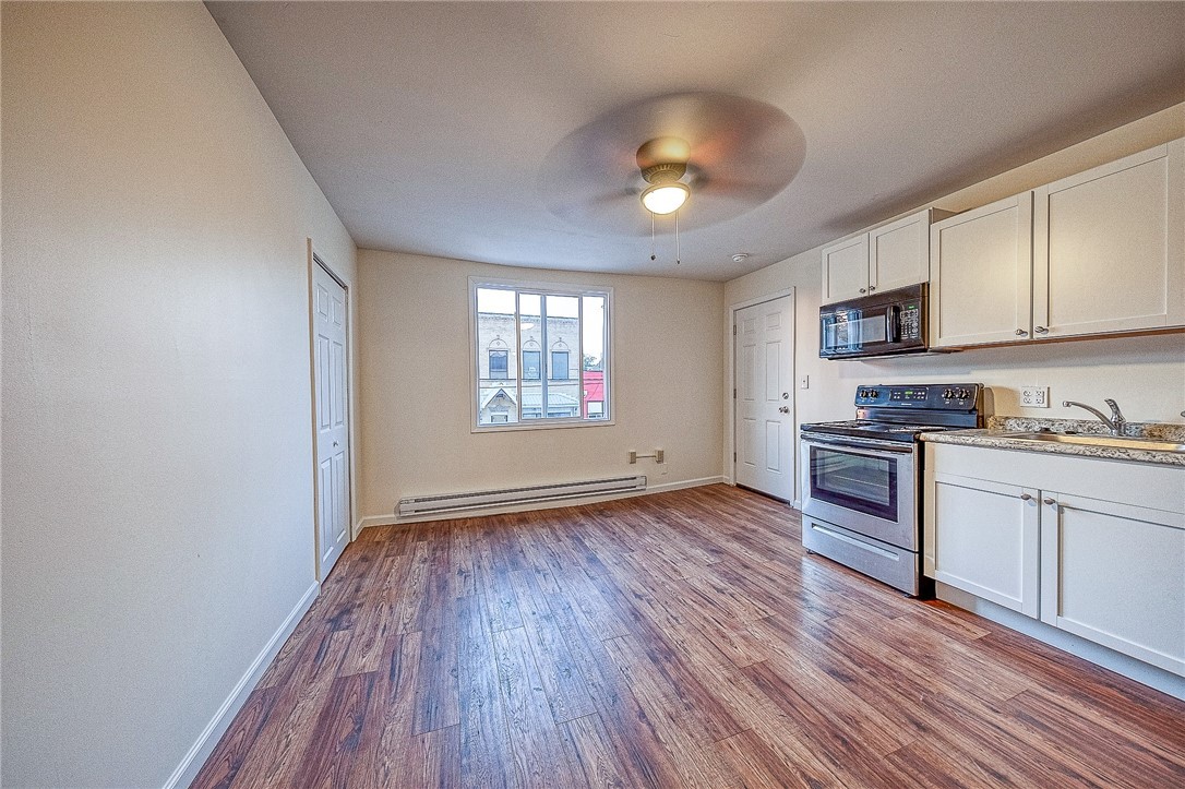 427 Adams St unit 4 – photo 2