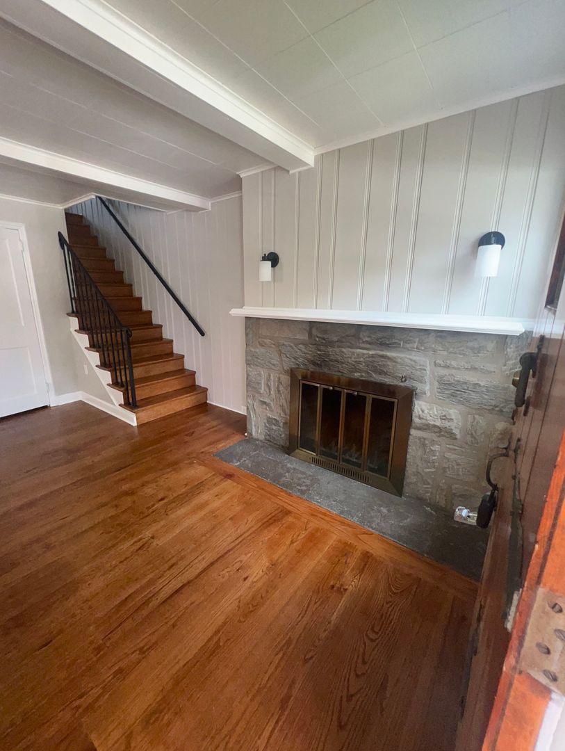 110 Hollywood Ave – photo 5