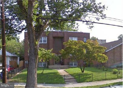 4236 Benning Rd NE unit 302 – photo 1