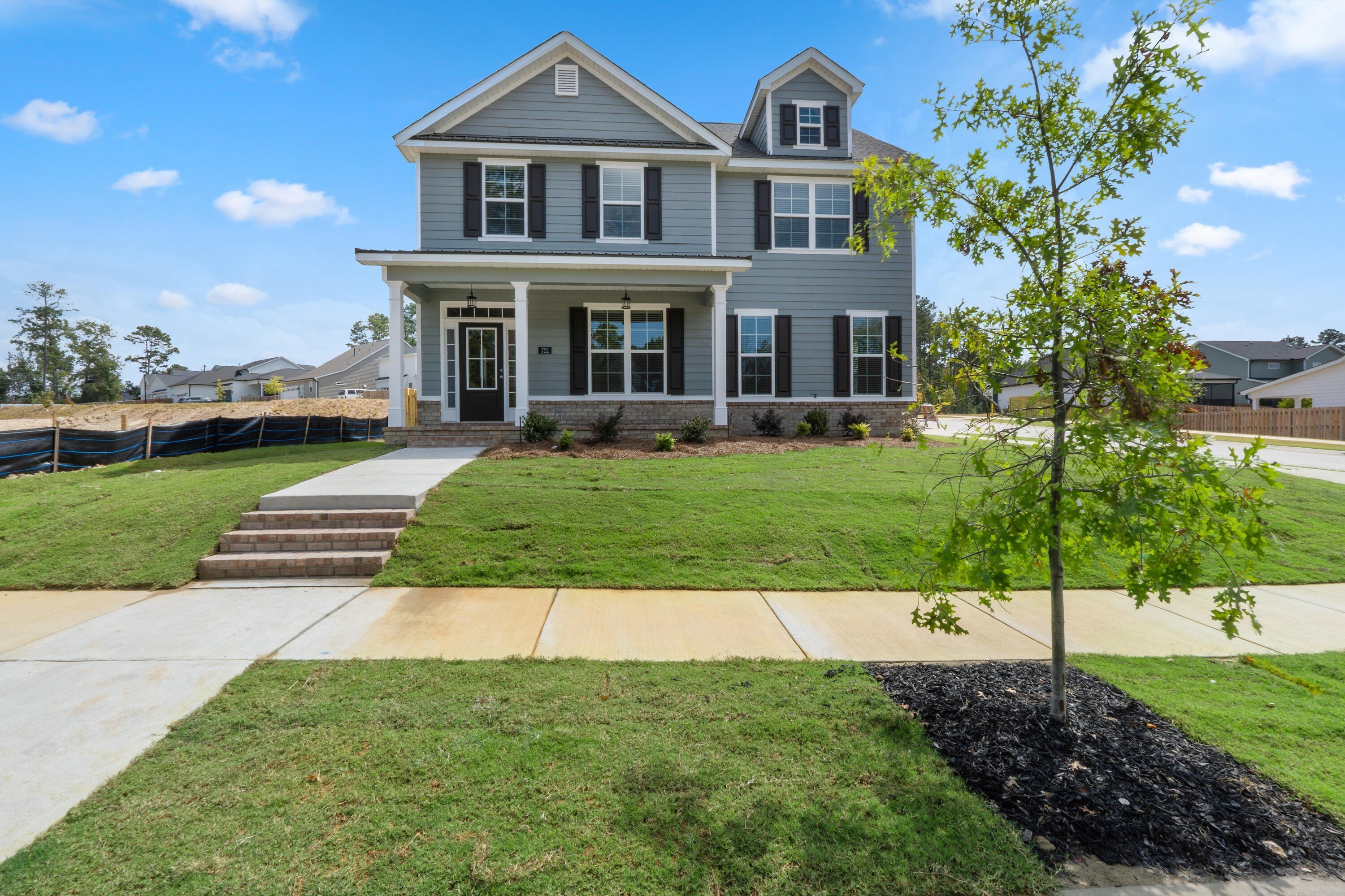 721 Ronaldsay Rd – photo 2