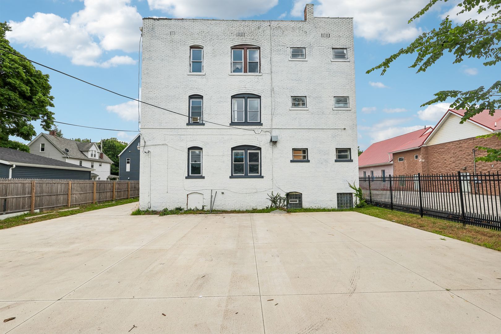 10703 Lee Ave unit APT 7 – photo 4