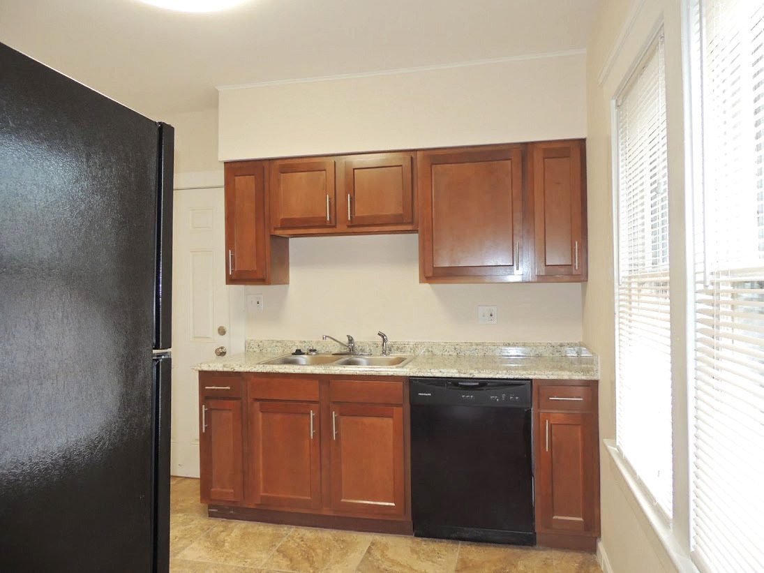16320 Scottsdale Blvd unit Apt. 2 Second Floor – photo 3
