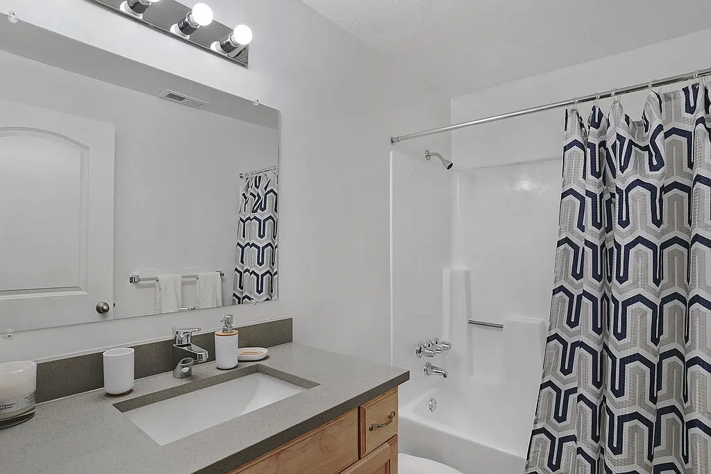 Valley Park Apartments – photo 5