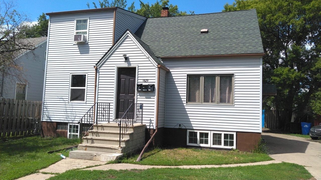 1629 2nd Ave S unit 1 – photo 1