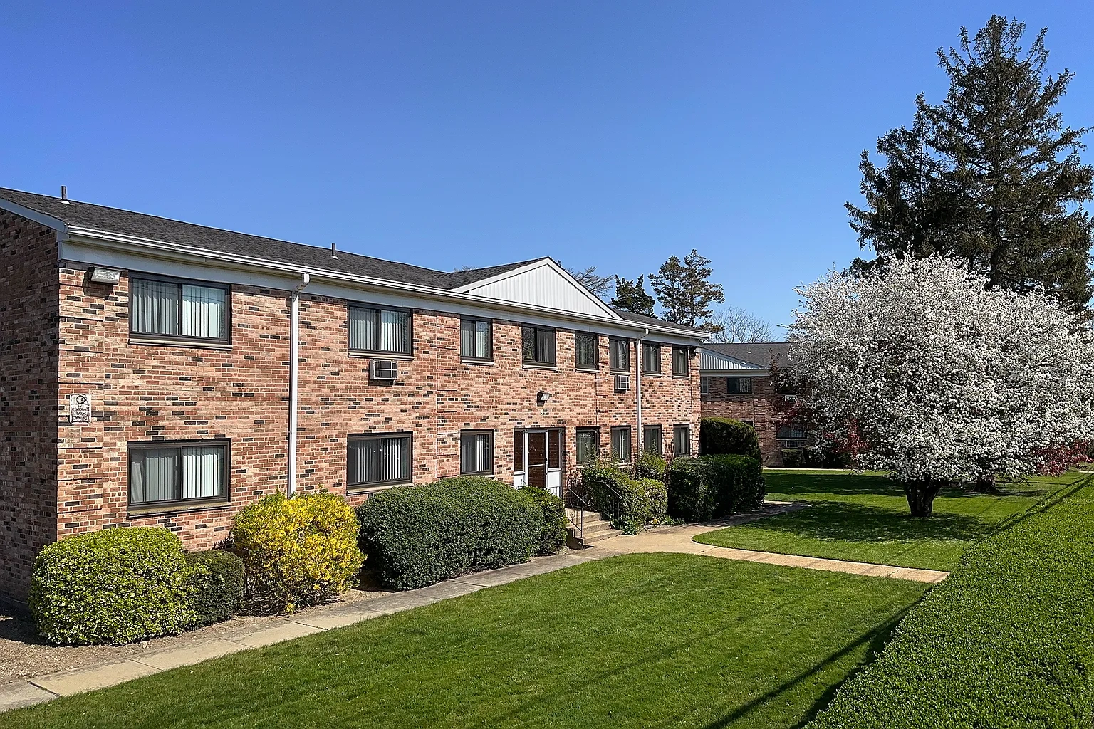 Fairfield Hedges at Bay Shore – photo 5