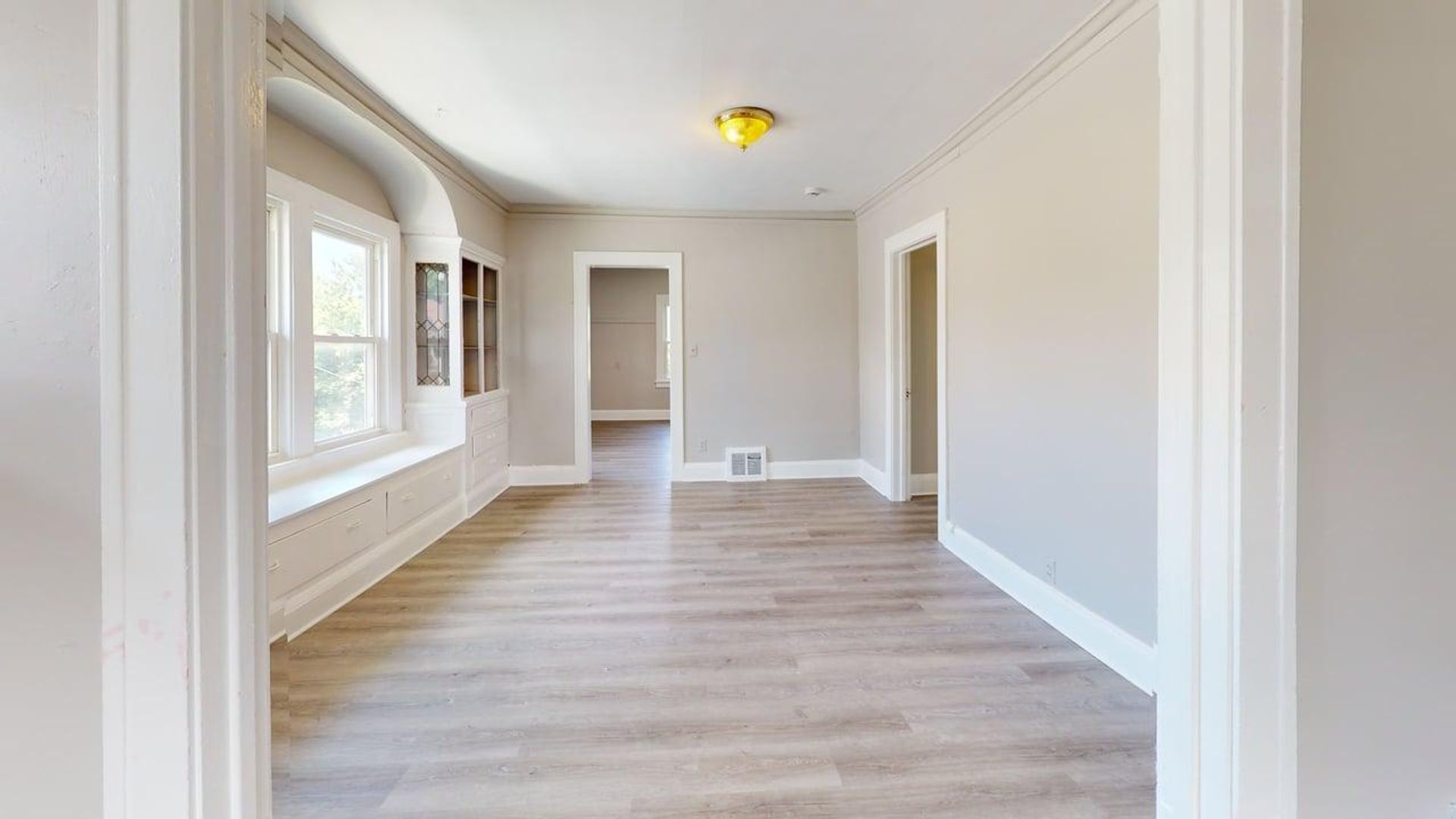 12813 Gay Ave unit Unit 2 - 2nd Flr – photo 5