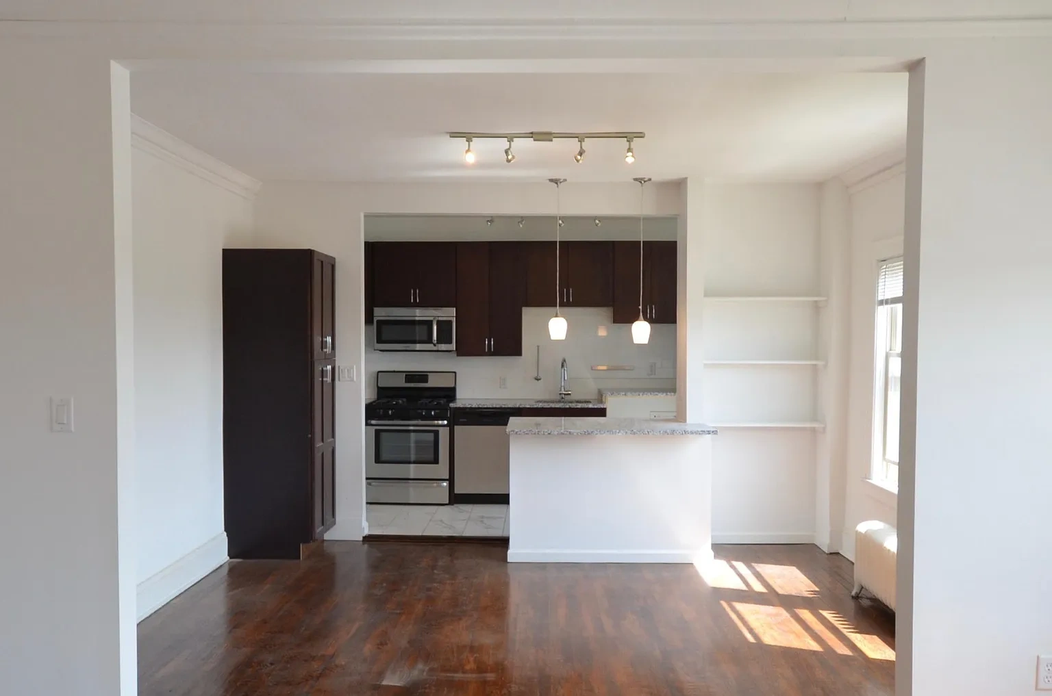 Riverview Red Door Living – photo 3
