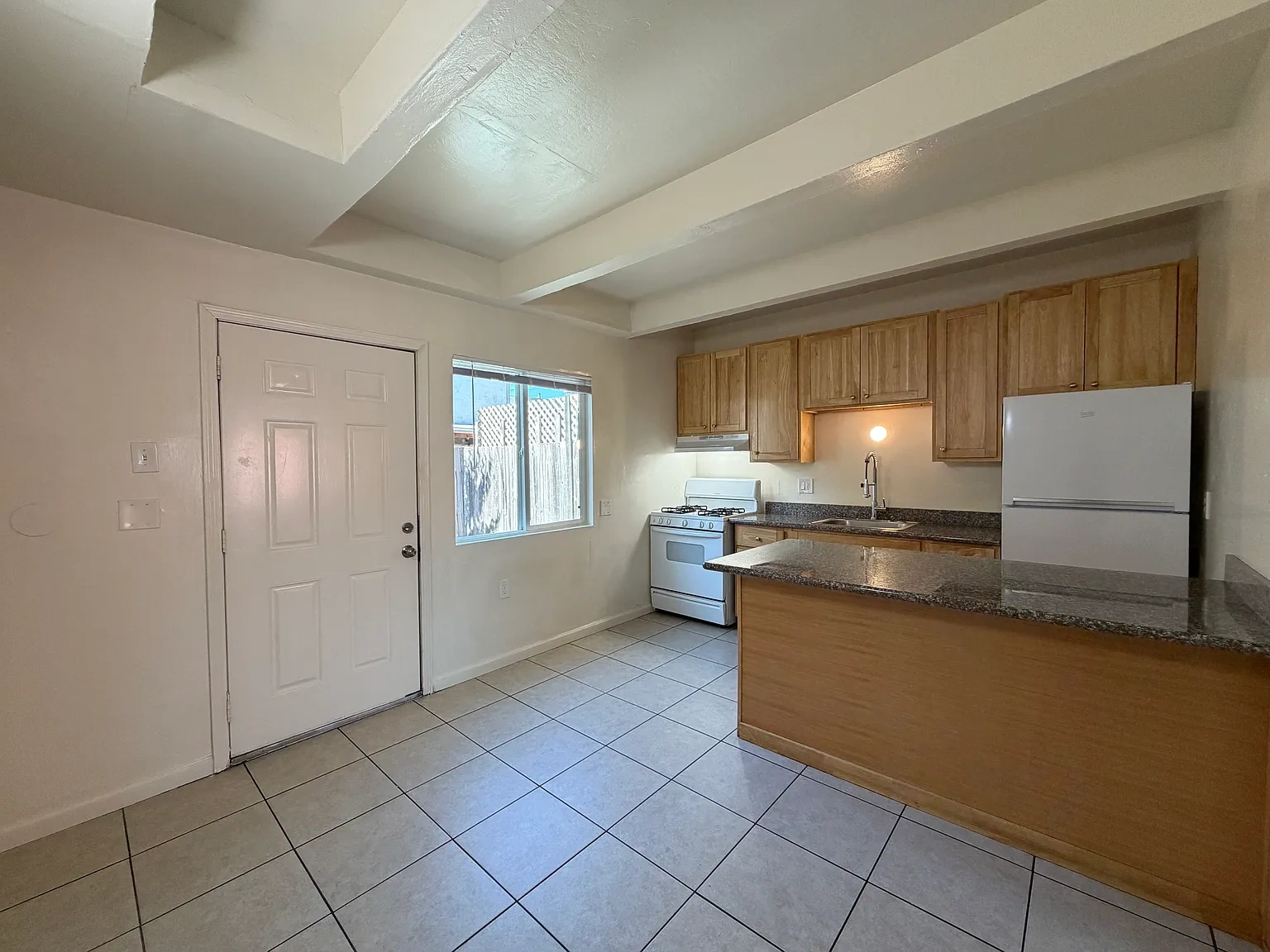 Casa de Luna Townhomes – photo 4