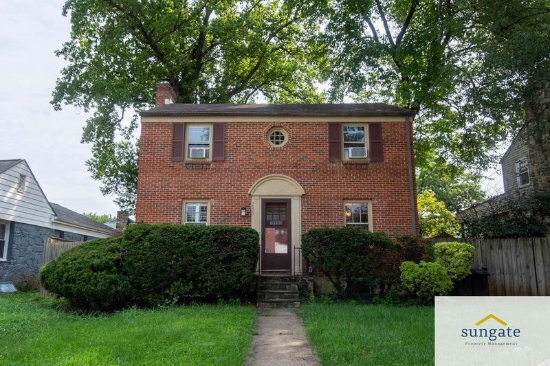 7023 Deerfield Rd – photo 1