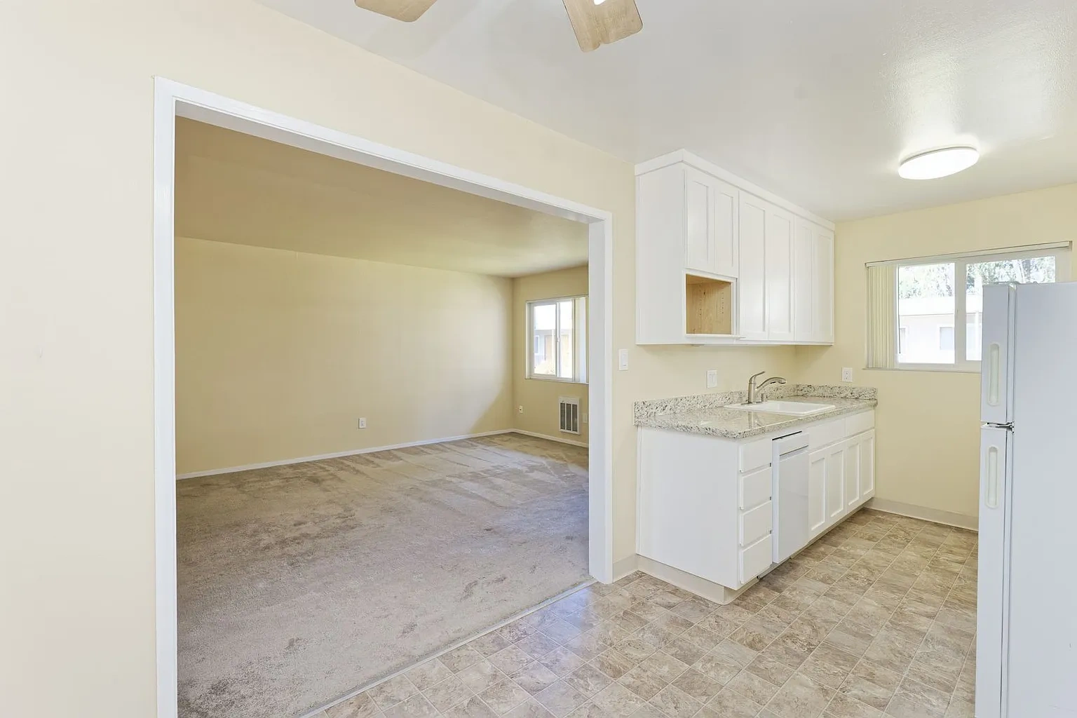 540 Callan Ave – photo 3