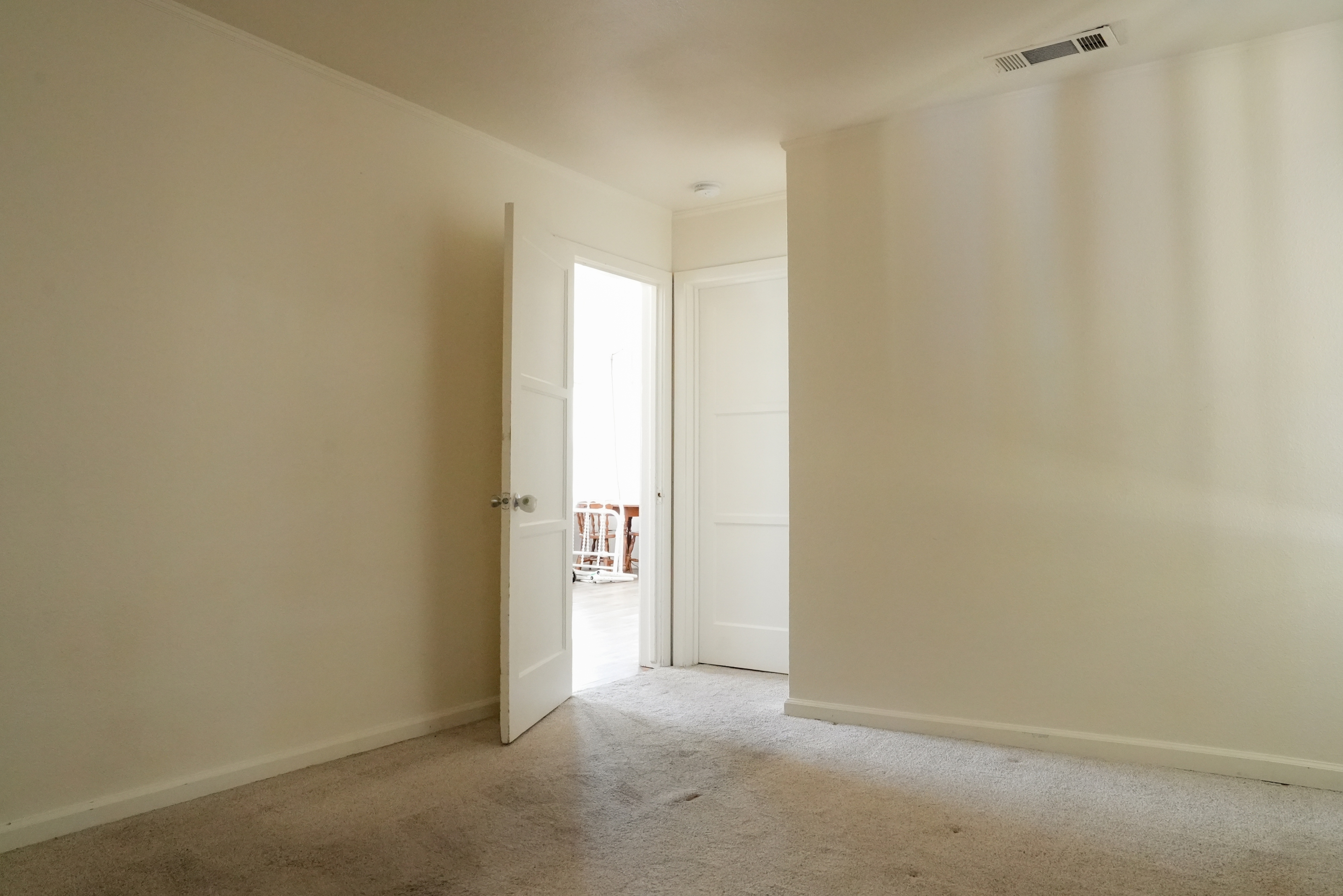1531 W Mendocino Ave – photo 4