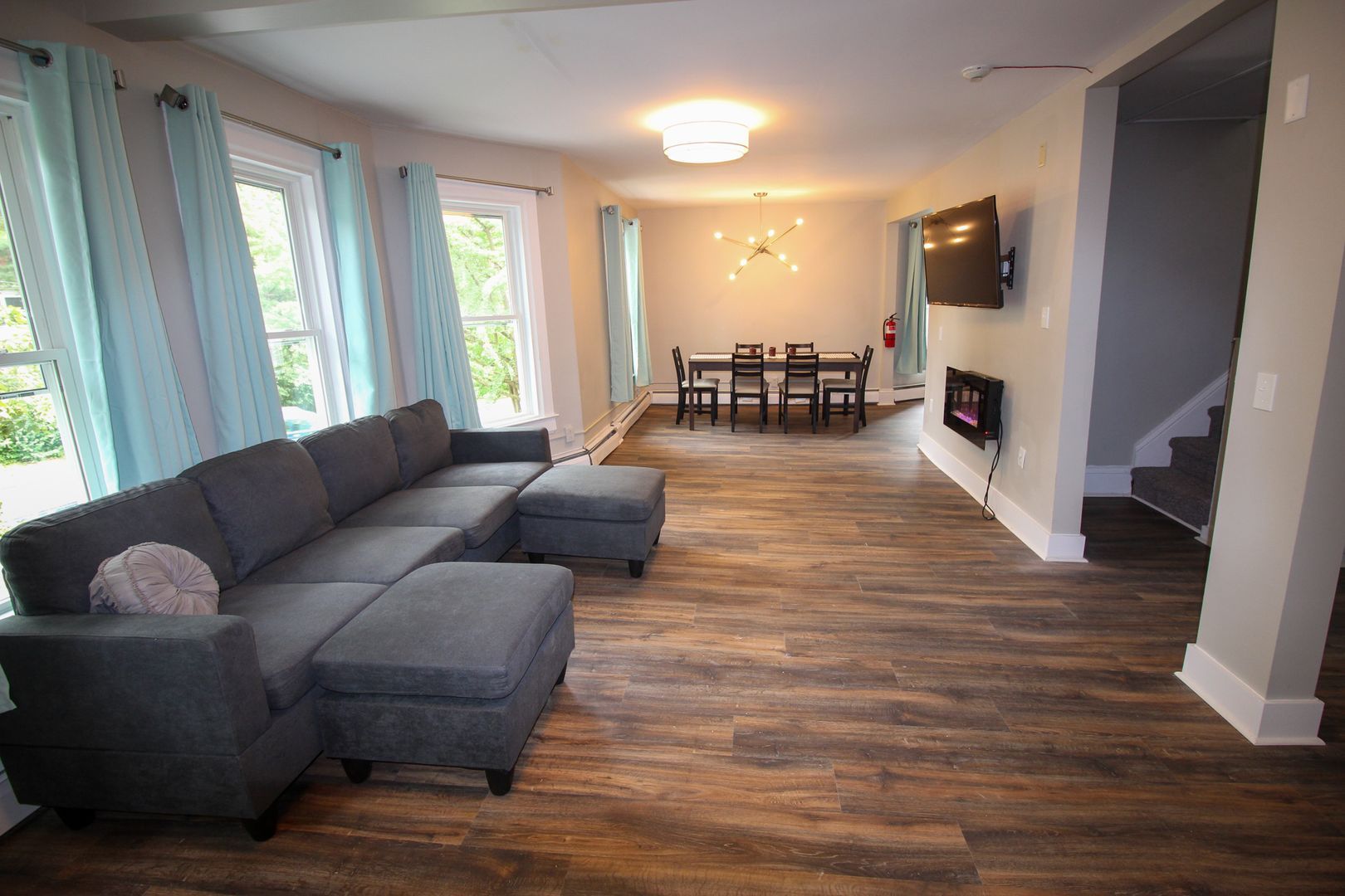 522 Stewart Ave unit 528-2 – photo 1