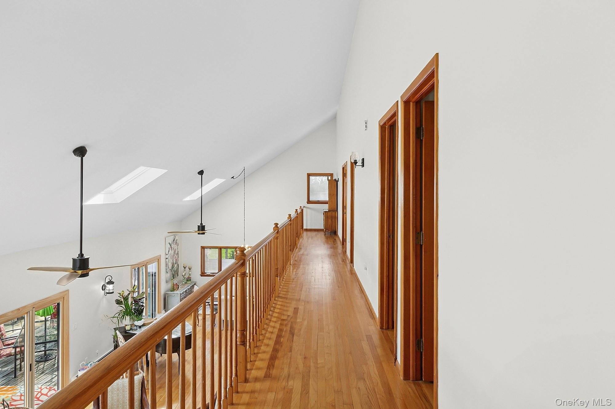 624 Noyack Rd – photo 5