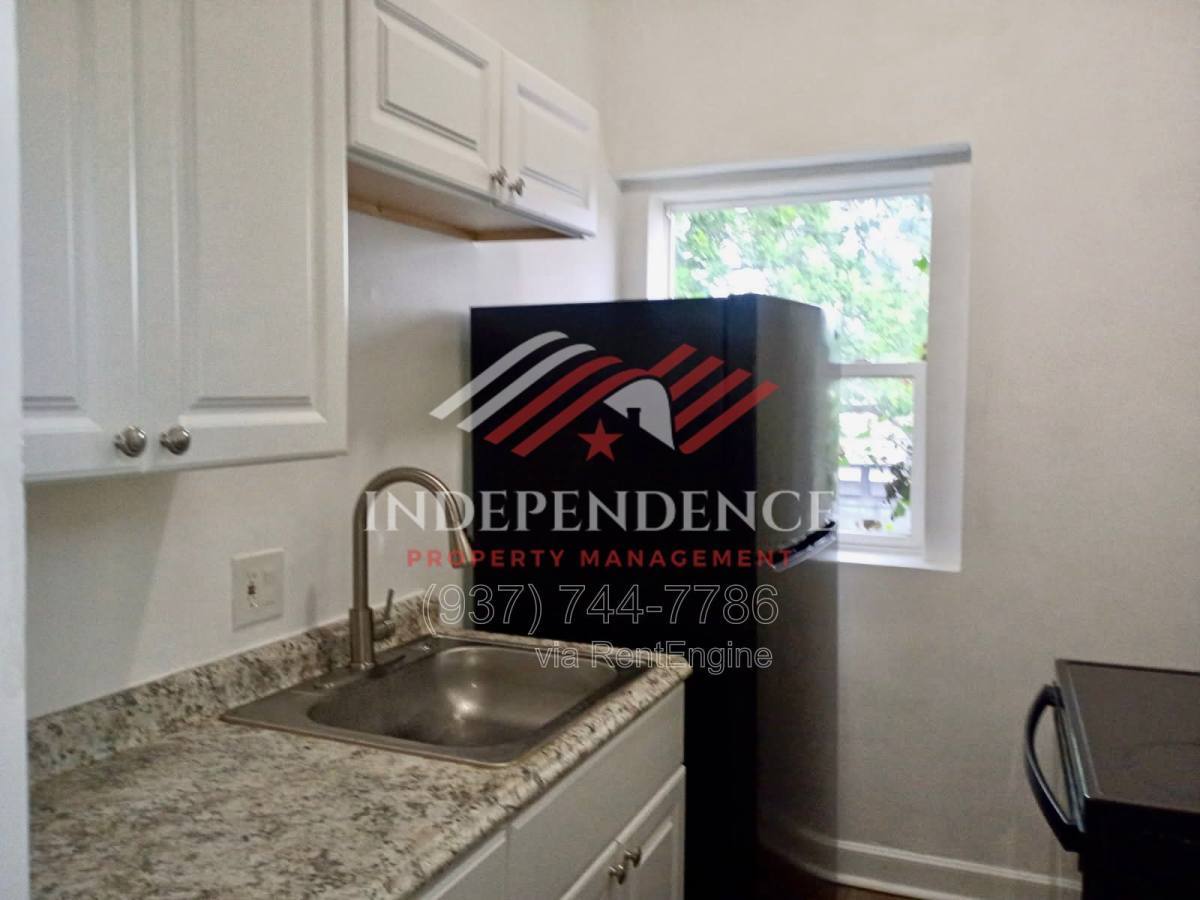 408 N Wayne St unit 11 – photo 2