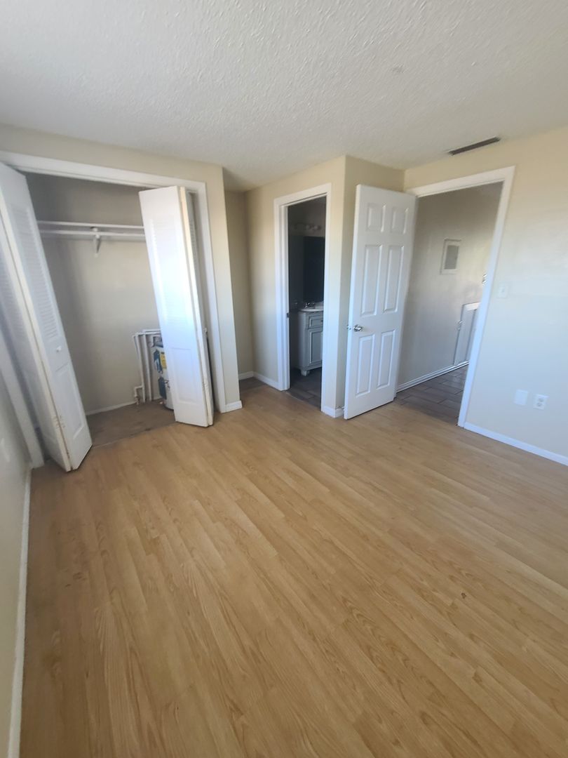 4809 Grand Blvd unit 8 - Grand Professional Center – photo 3