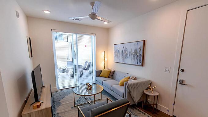 706 Oxford St – photo 3