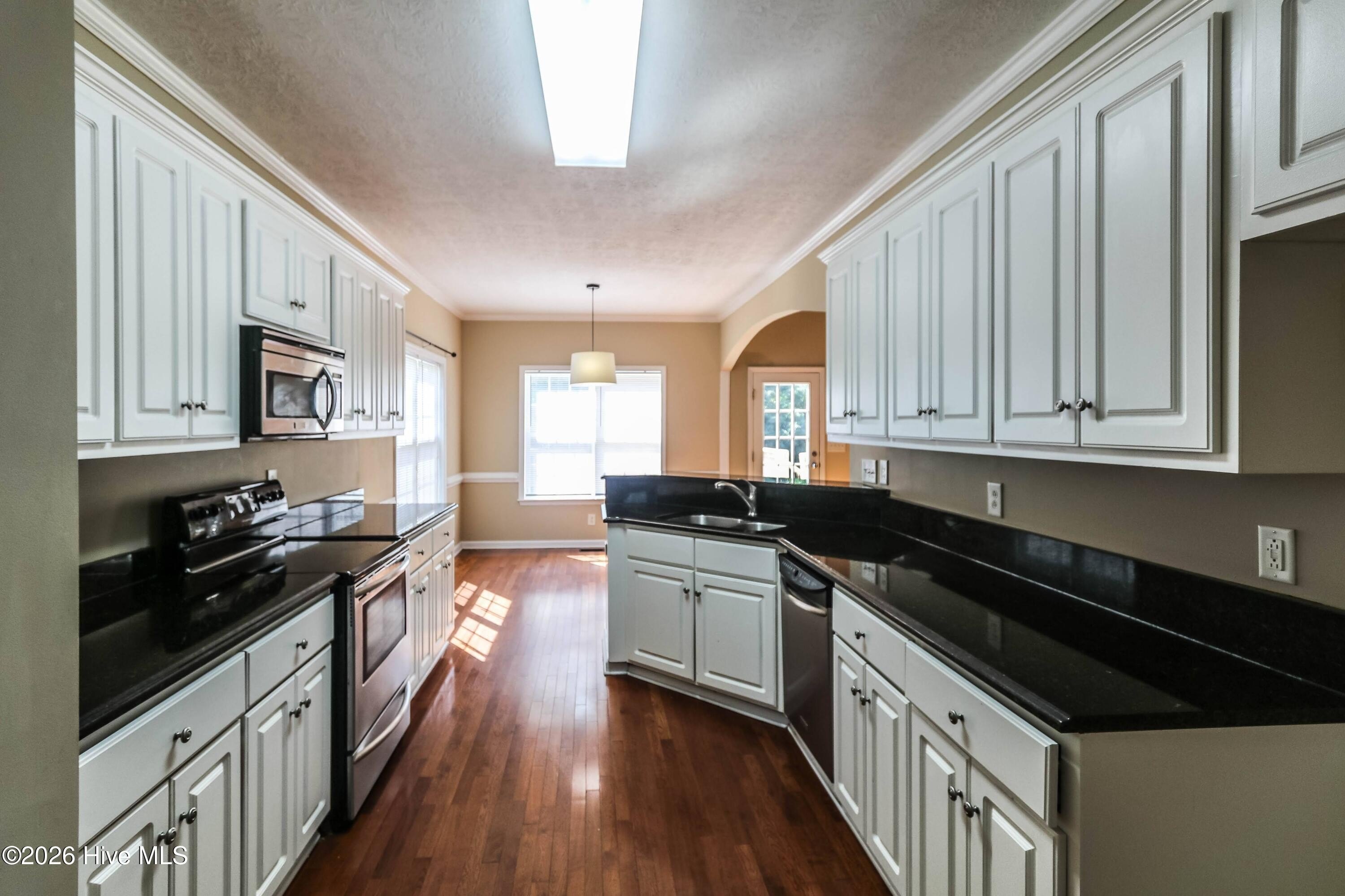 547 Great Falls – photo 5