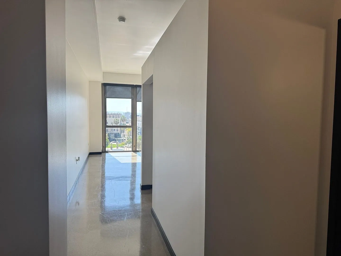 Edison Long Beach – Floor plan