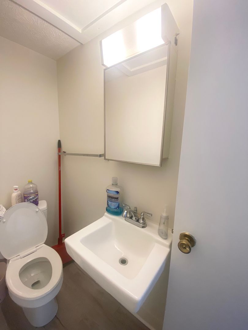 1504 Ensign Dr unit Unit 3 – photo 5