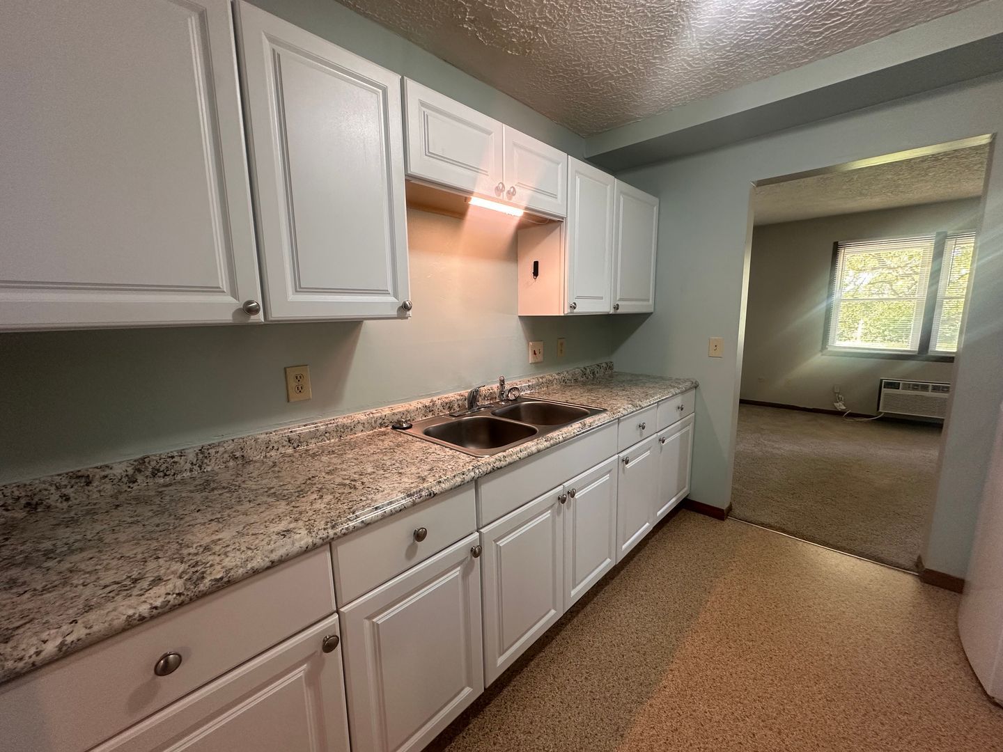 2357 Ansley St unit F – photo 4
