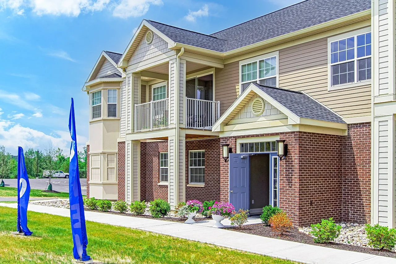 Stonegate Apartments – photo 4