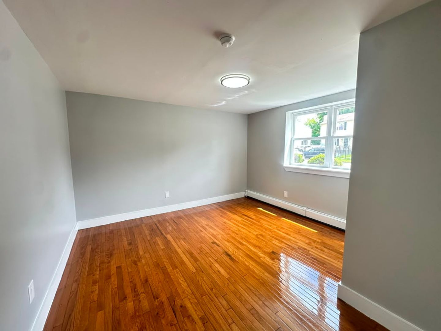 70 Carlton St unit Apt A4 – photo 4