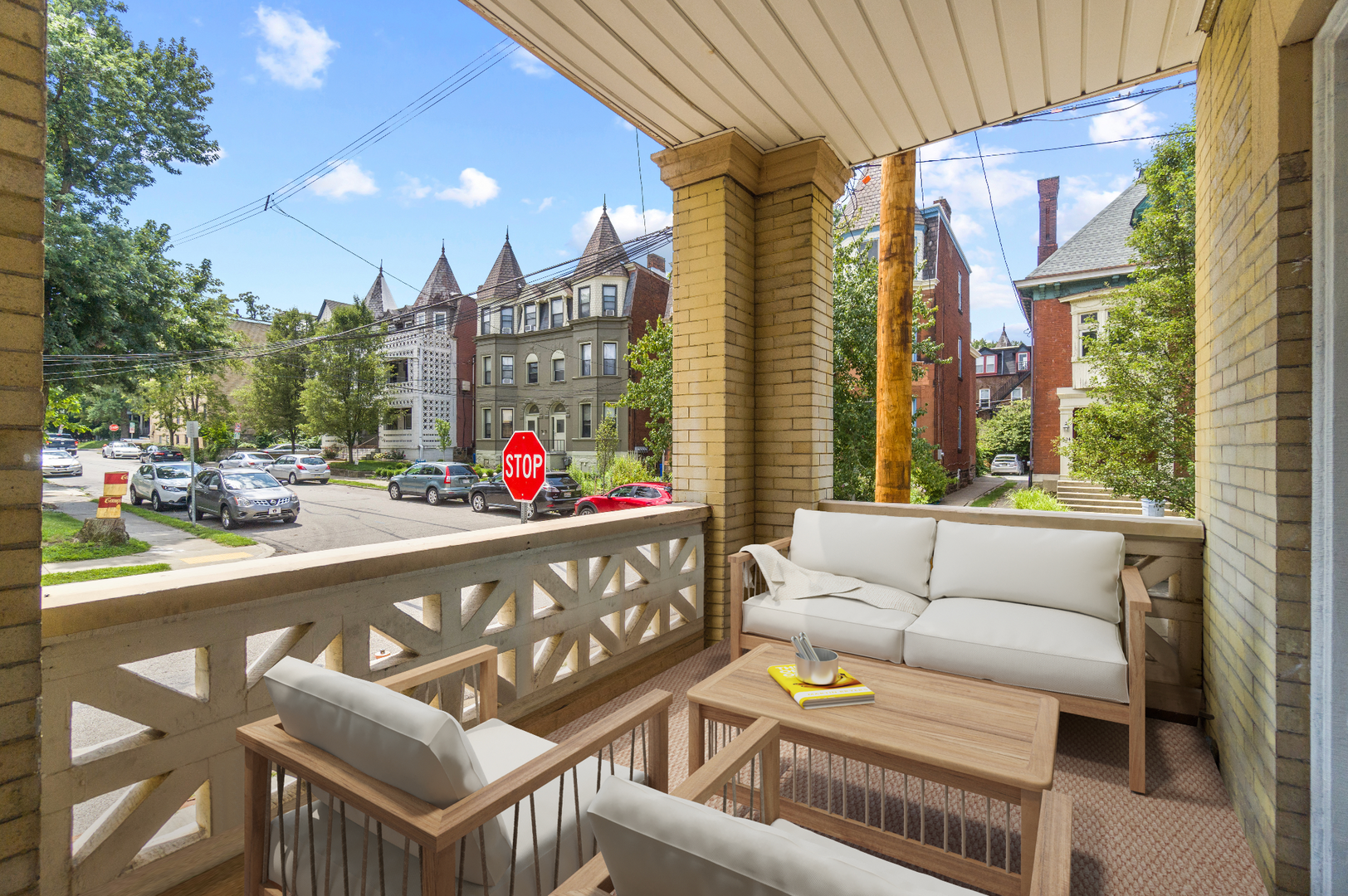 5729 Holden St – photo 1
