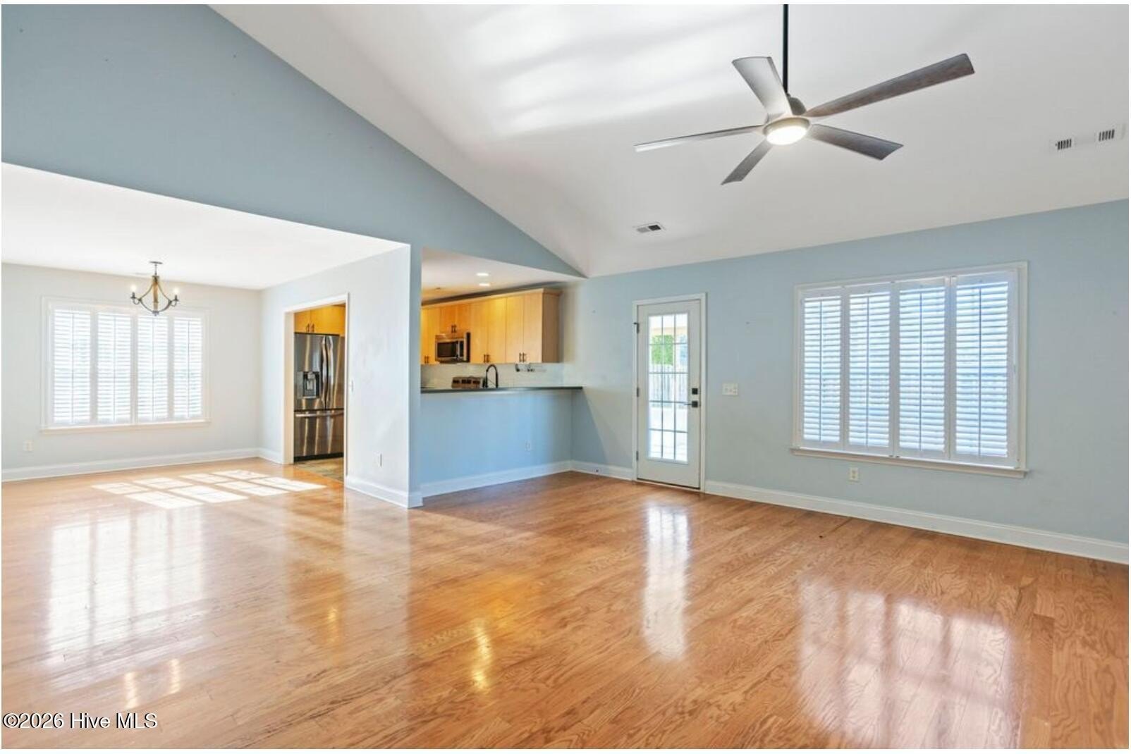 8637 Plantation Landing Dr – photo 4