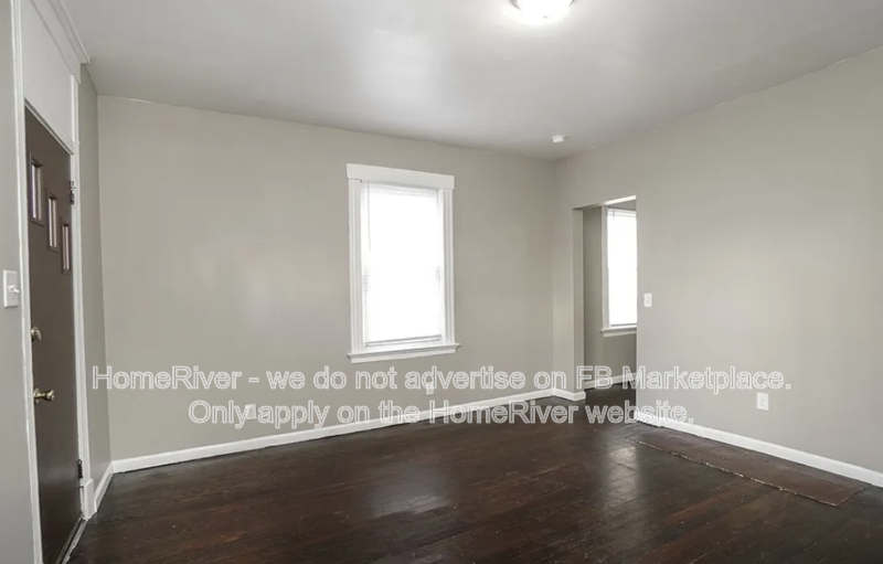 5121 Silver St – photo 2