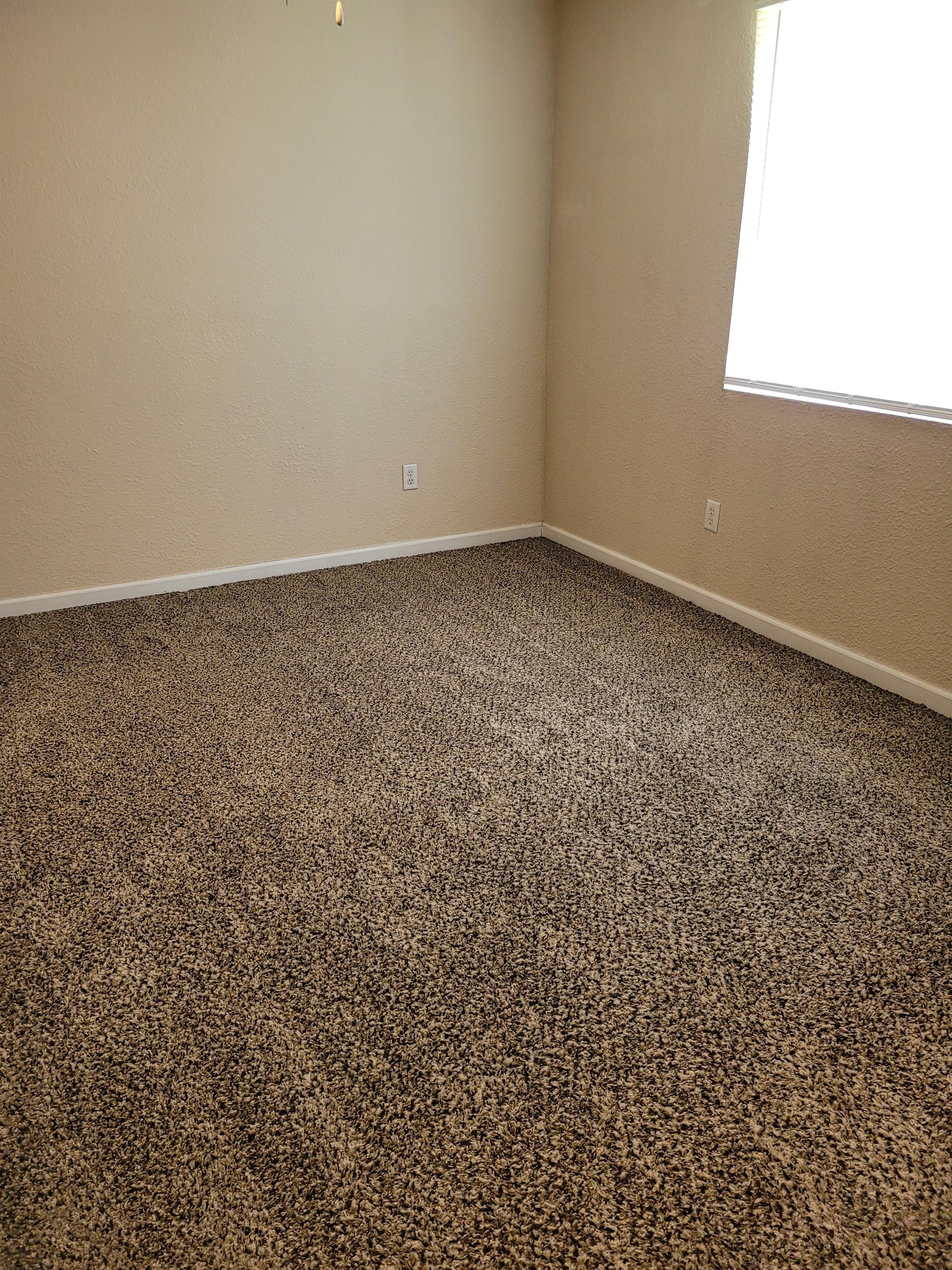 1009 Briarwood Rd – photo 2