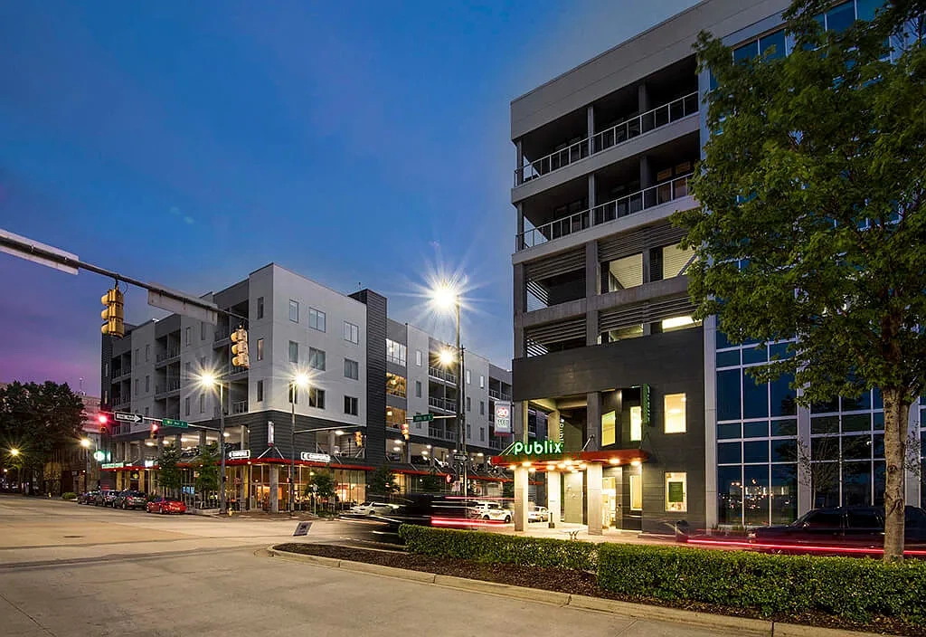 Reserve on 3rd – photo 1