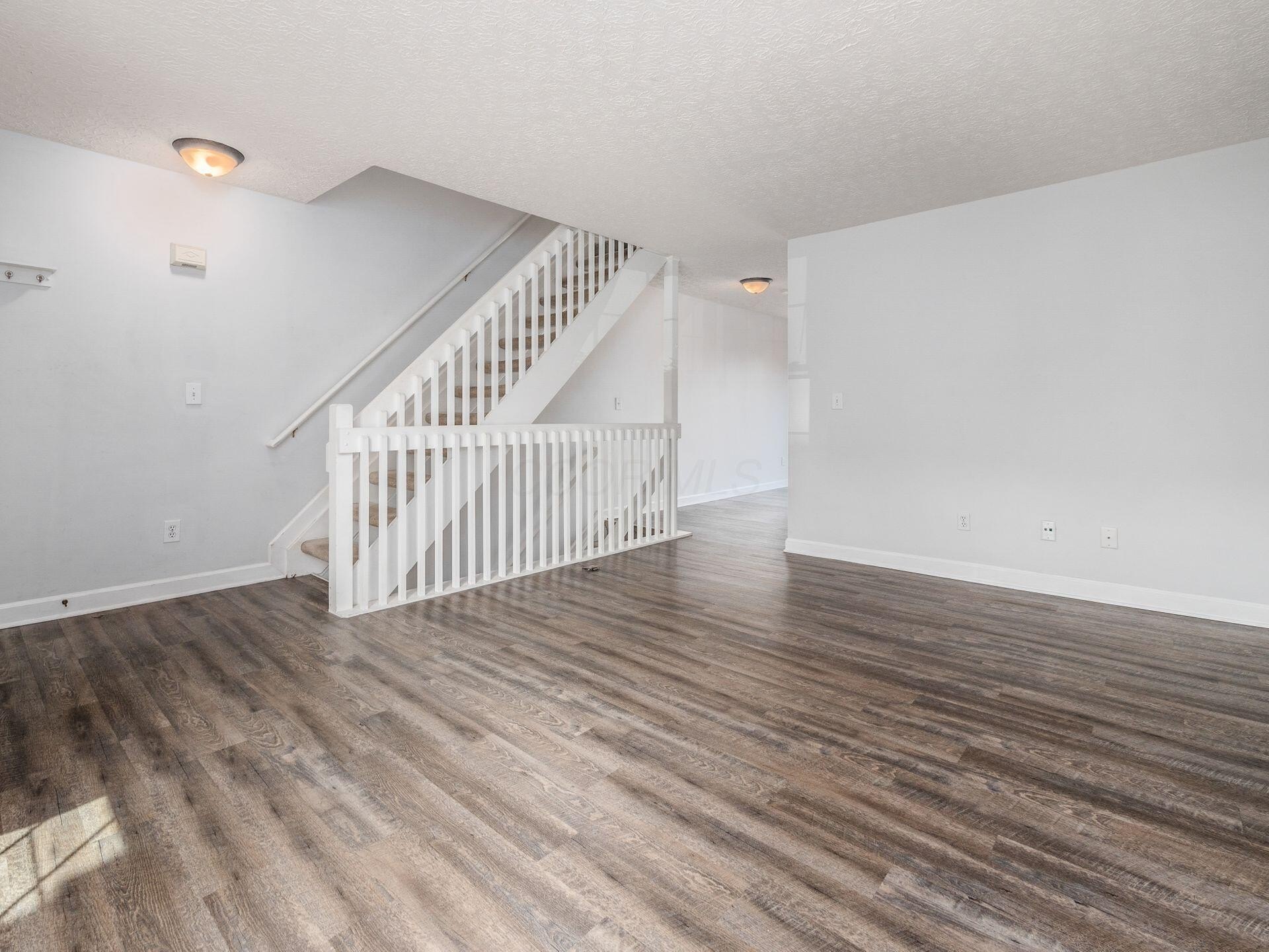952 Charleston Way Dr – photo 5