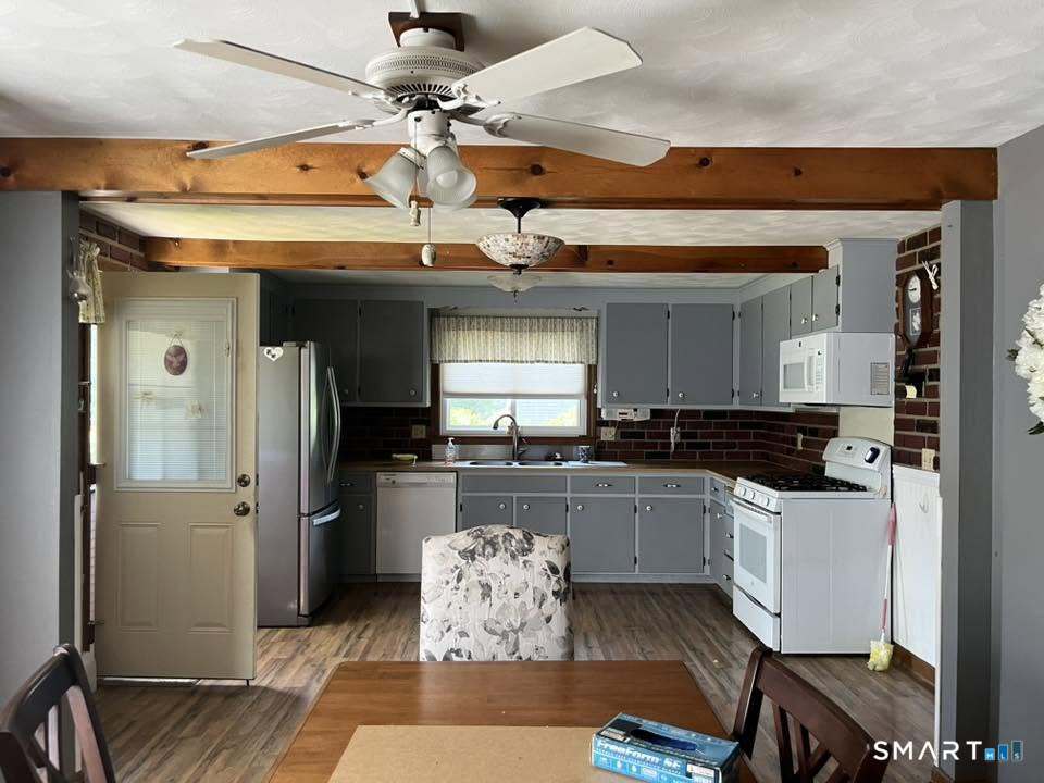 64 Gladden St – photo 5