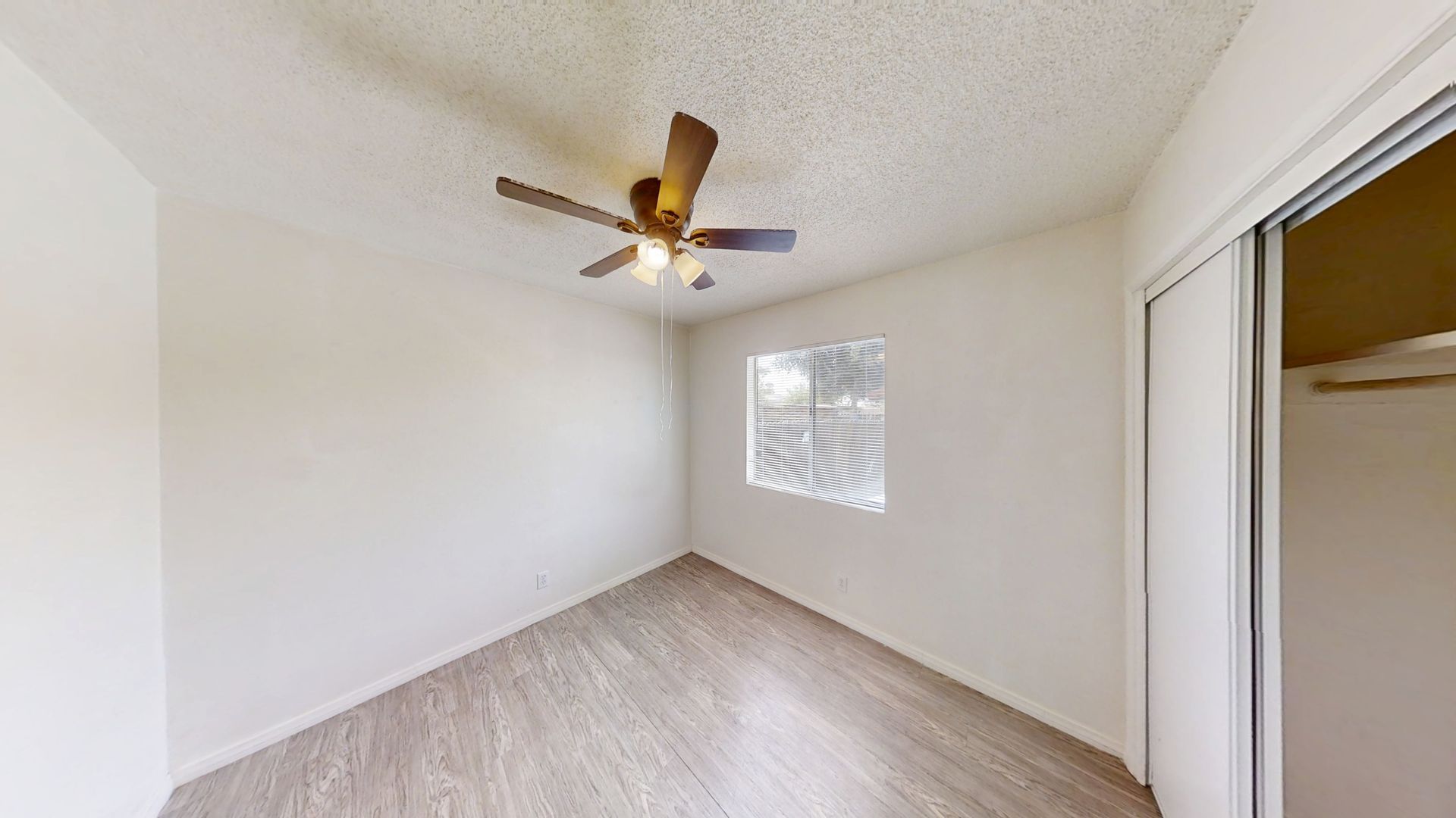 34261 Ave J unit 6 – photo 3