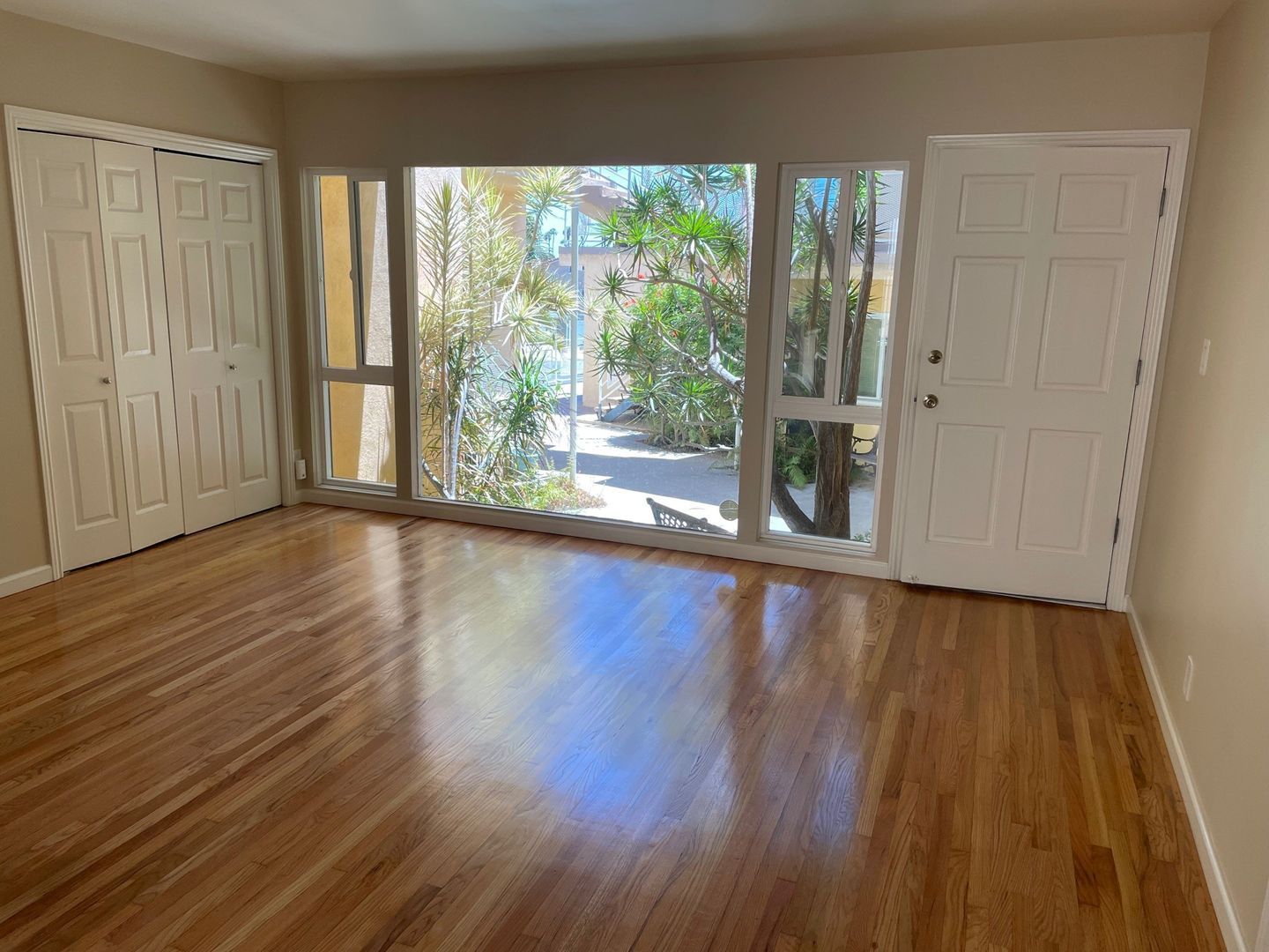 4011 E 1st St unit 3 – photo 3