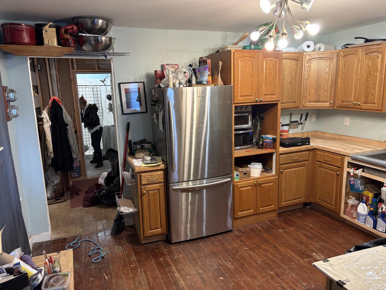 1657 Lionel Ave – photo 2