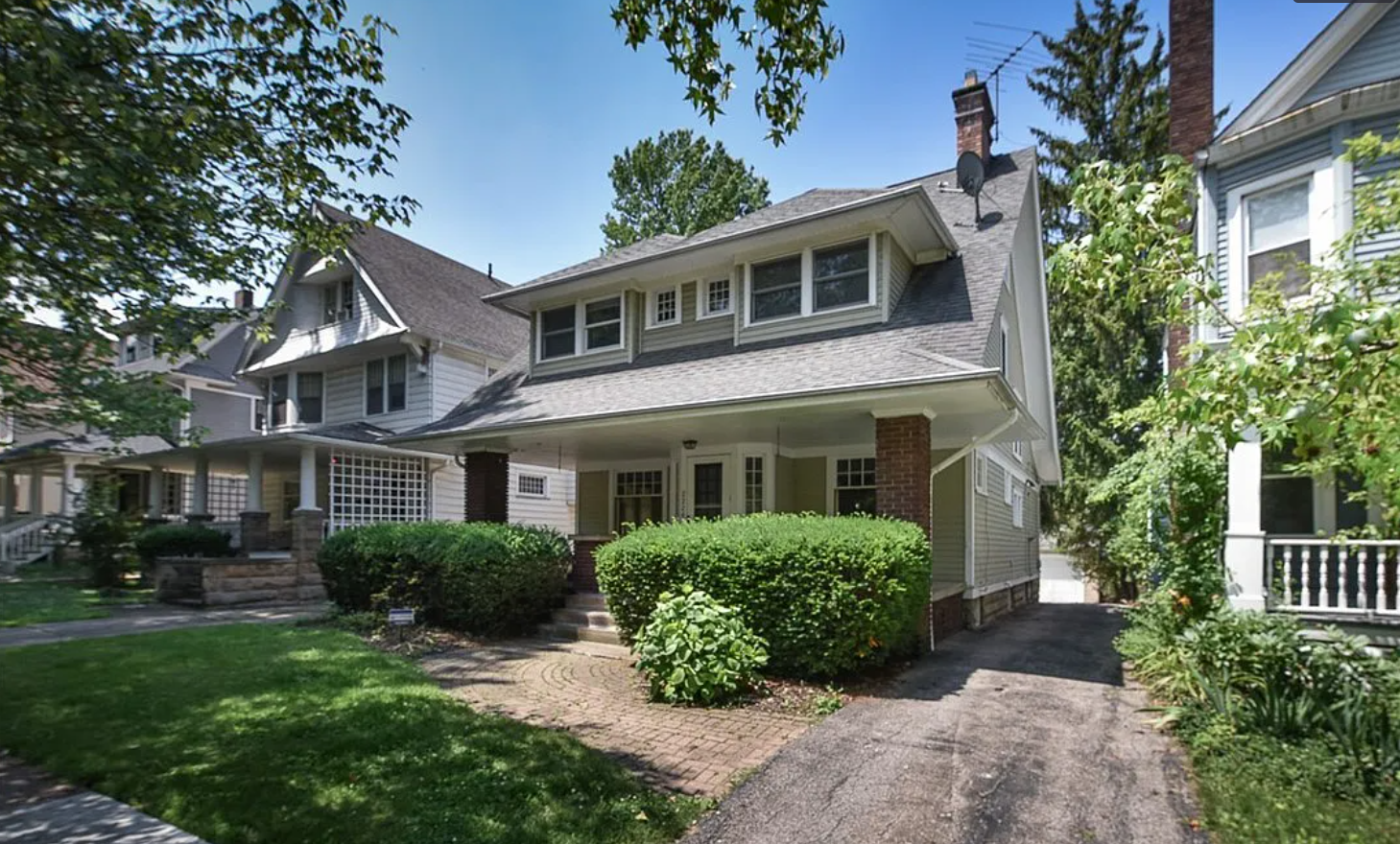 2226 Bellfield Ave – photo 2