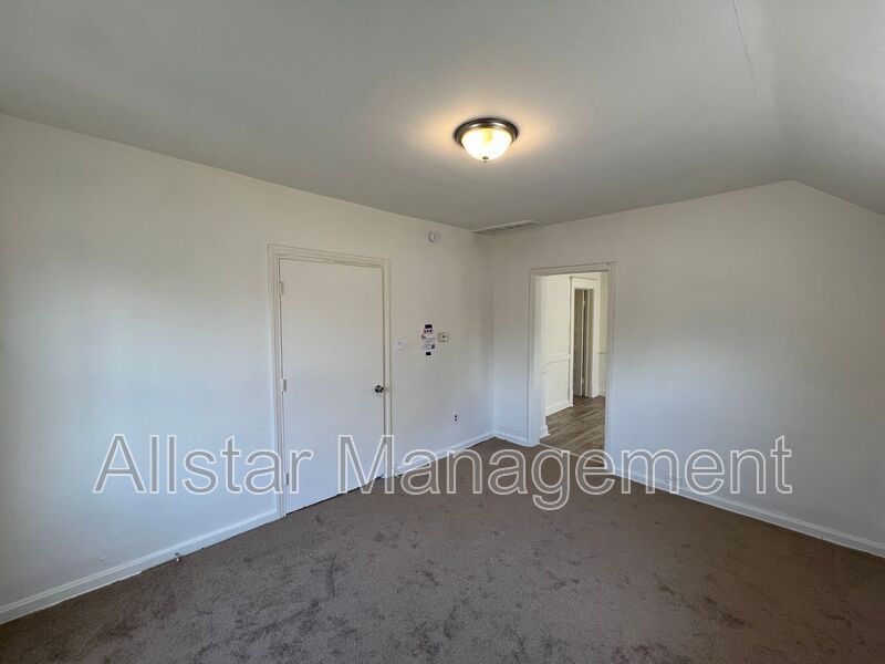 3617 W 46th St – photo 3