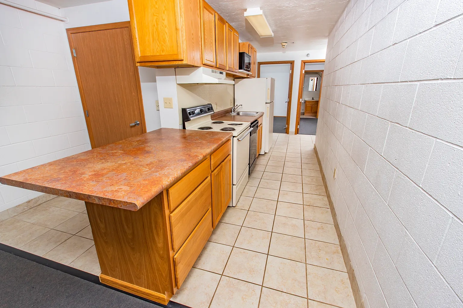 Campus Side Apartments – photo 4