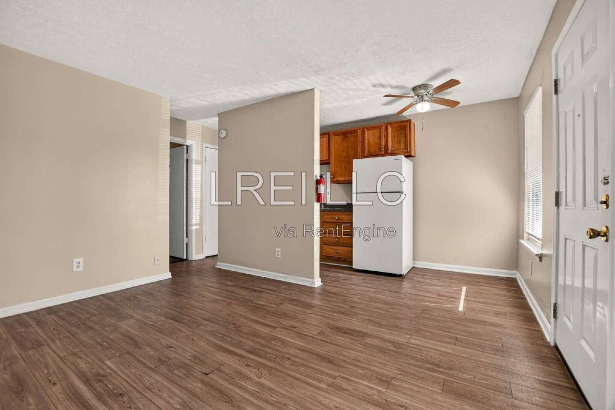 4311 Norbrook Dr unit 3 – photo 2