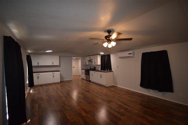 6000 Spring Creek Pkwy unit 40 – photo 2