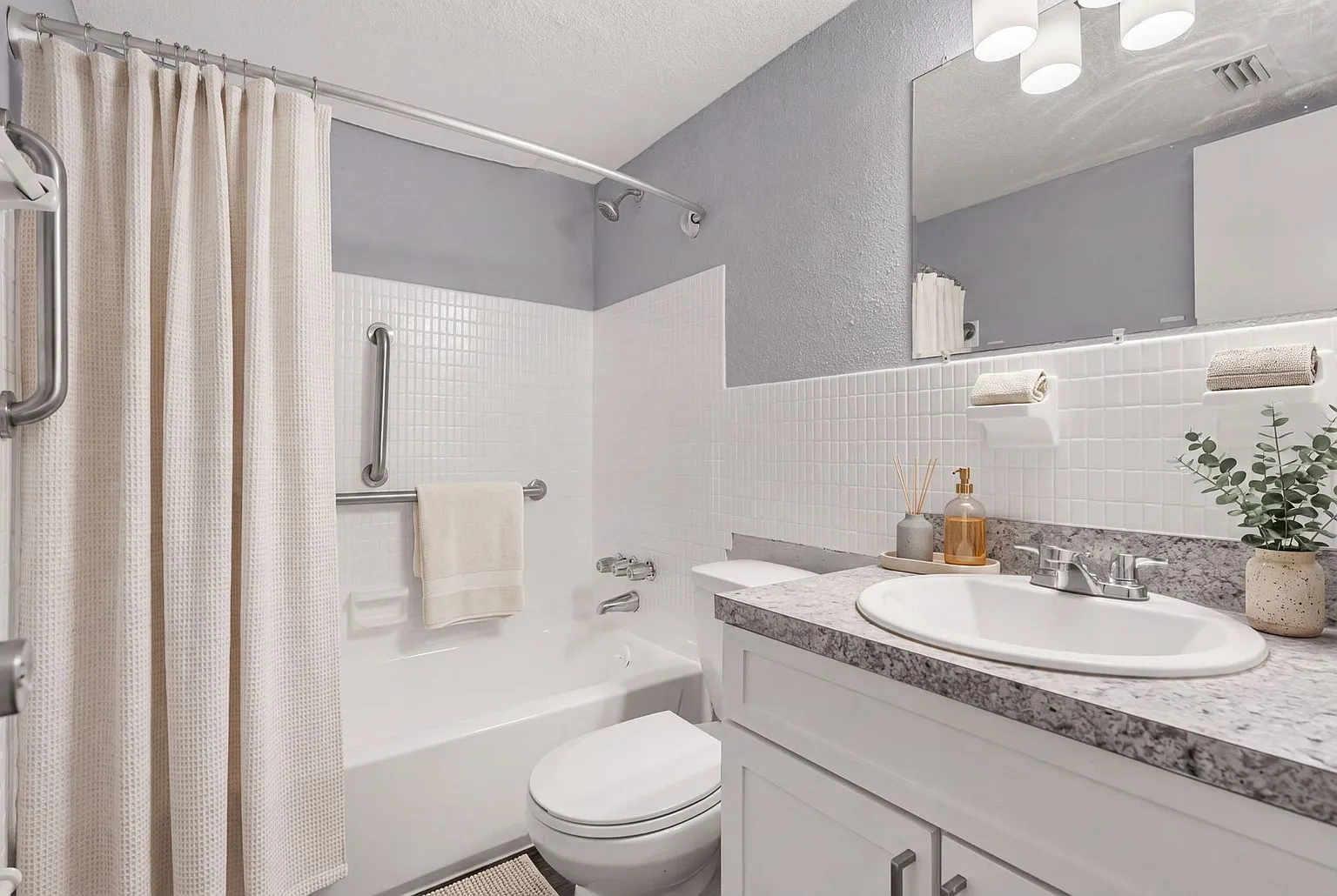 Loft at Third Apartments – photo 5