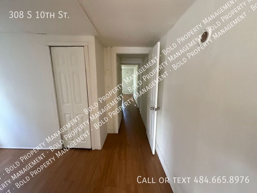 308 S 10th St – photo 3
