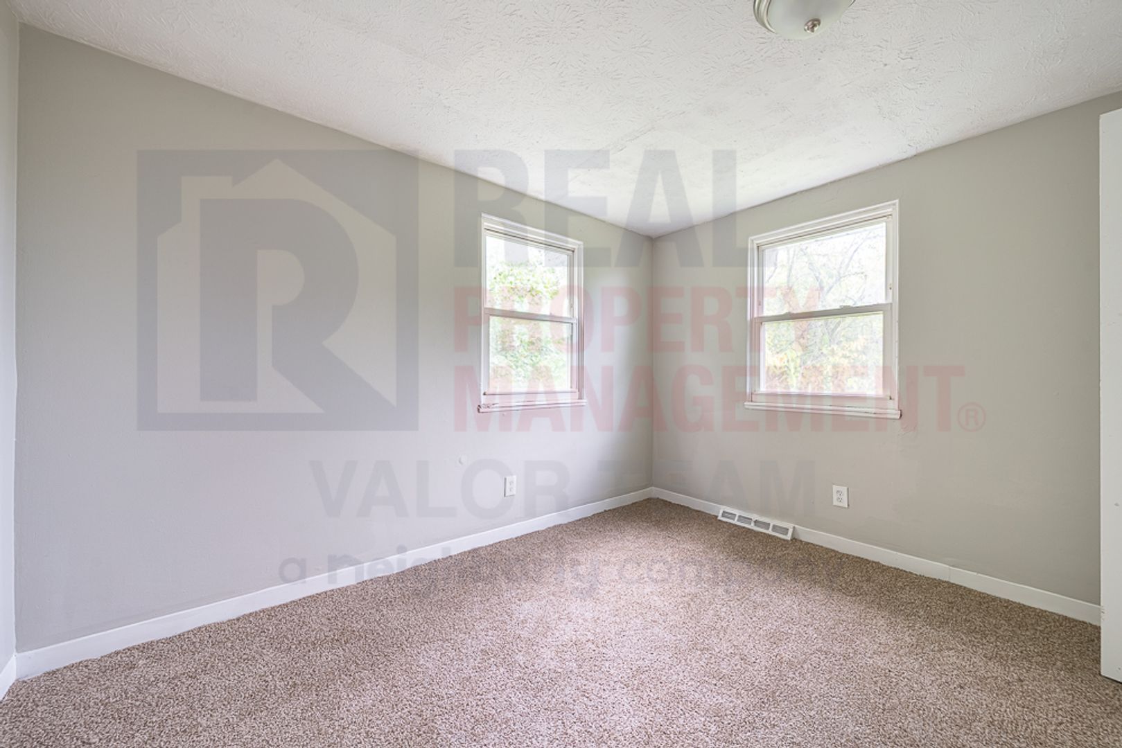 3060 Charles V. Carr Pl – photo 5