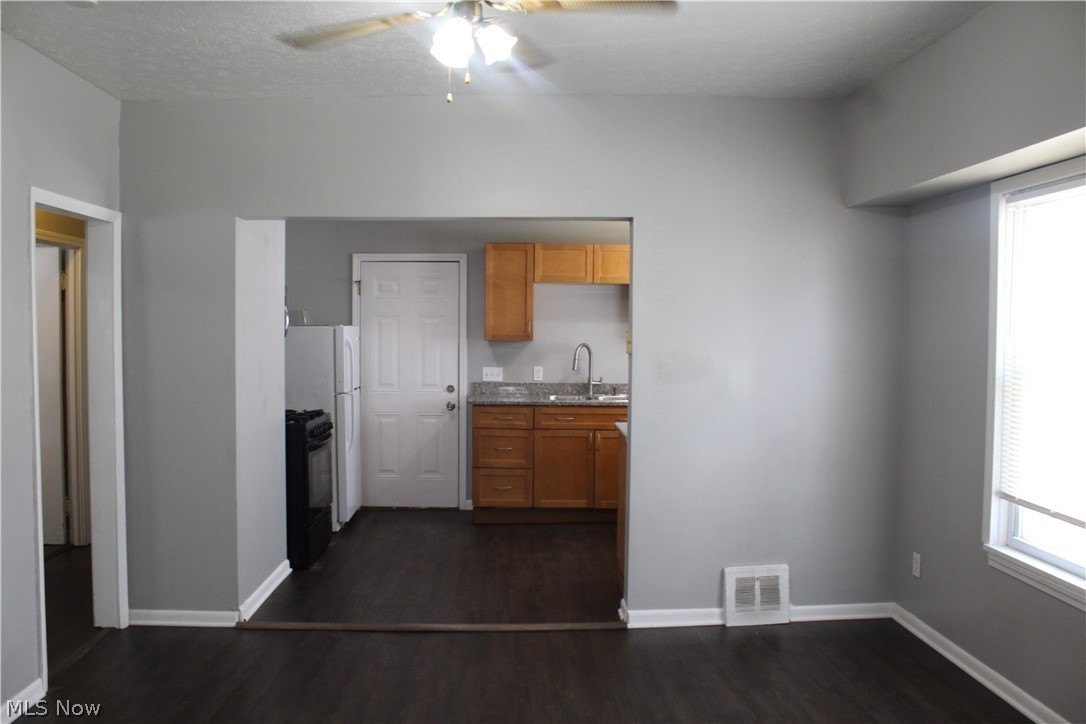 8410 Garfield Blvd #DOWN – photo 5
