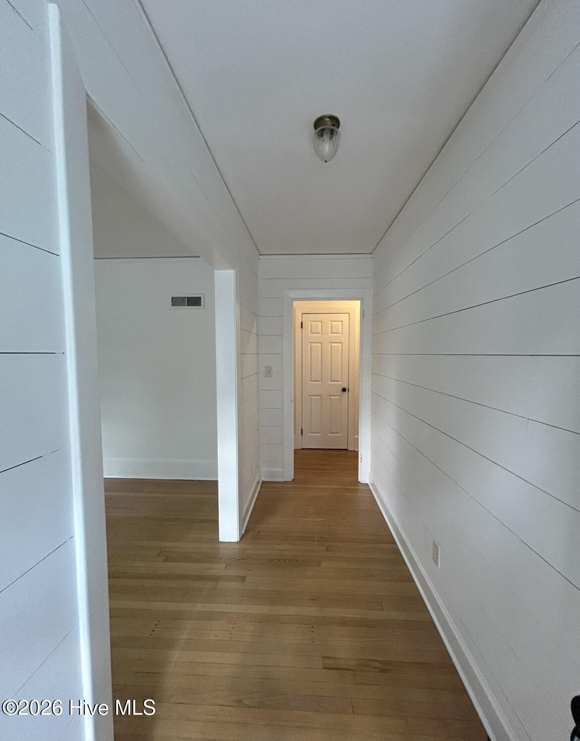 215 Keaton Ave – photo 3