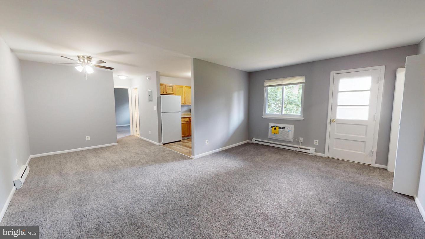 3905 Parkview Ave unit 24 – photo 2