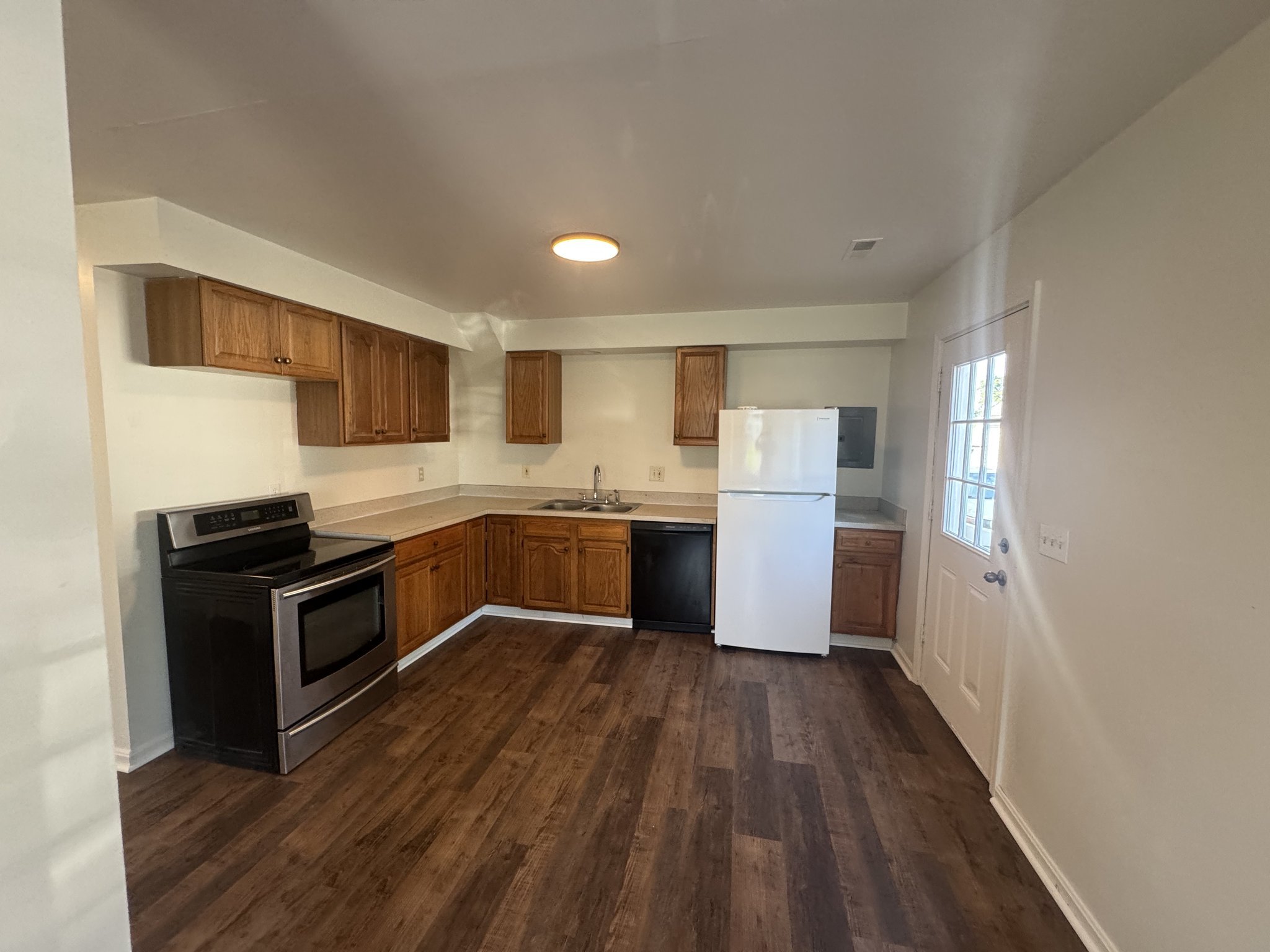 67 W Pratt St unit A – photo 1