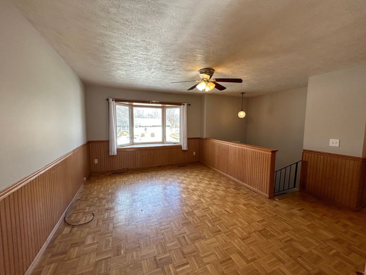 1827 Jacobssen Dr – photo 2