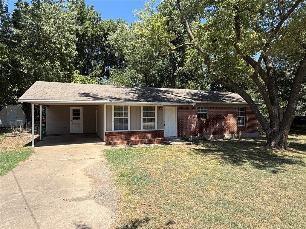 2208 Sycamore Pl – photo 1